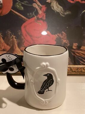 Rae Dunn “Oh My Goth” Halloween Crow /Raven Coffee Mug 🐦‍⬛